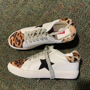 Cute leopard print shoes